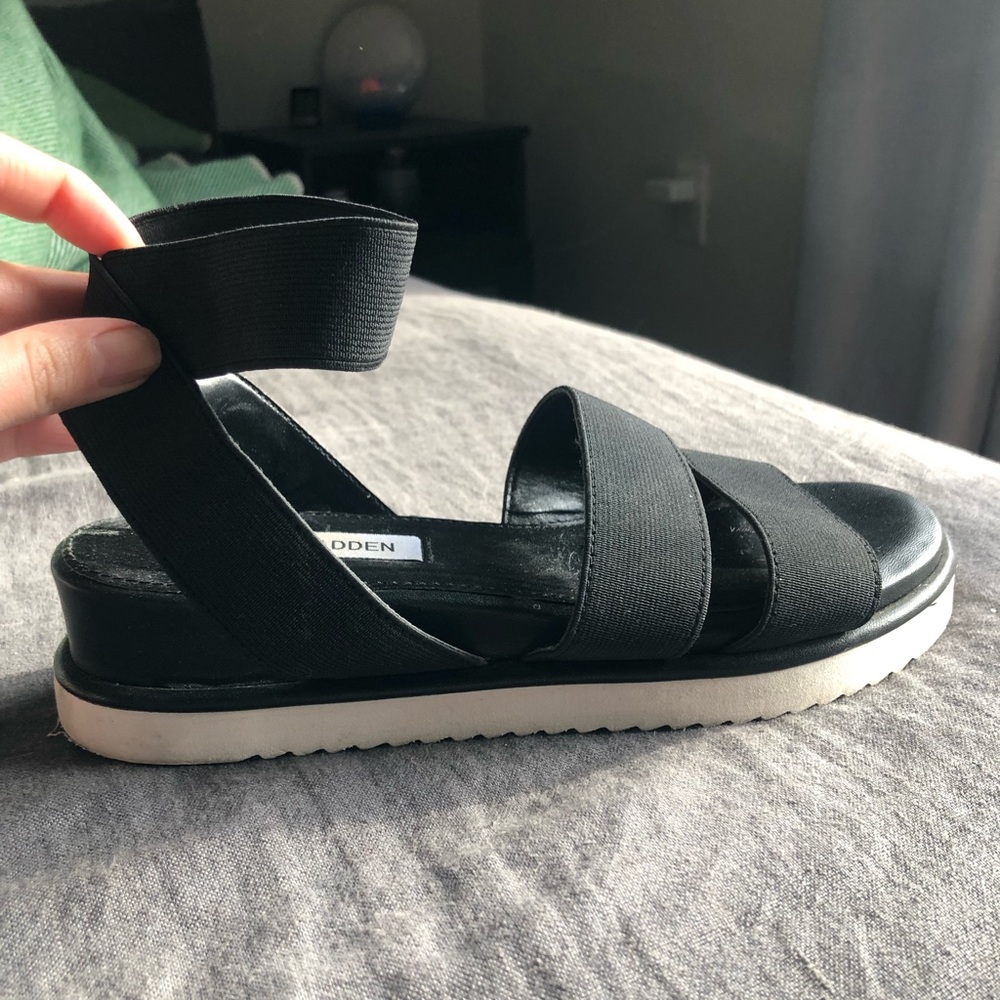 Steve Madden strappy sandal